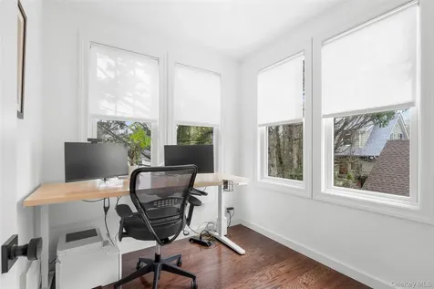 60 Elm Avenue Larchmont NY 10538