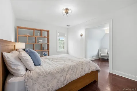 60 Elm Avenue Larchmont NY 10538