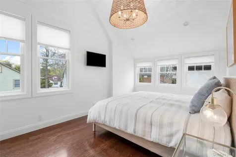 60 Elm Avenue Larchmont NY 10538