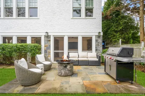 60 Elm Avenue Larchmont NY 10538