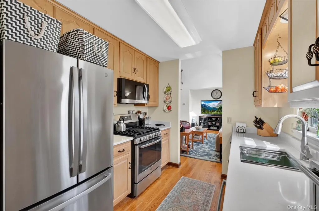256 Overlook Road Poughkeepsie NY 12603