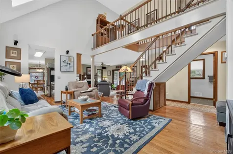 256 Overlook Road Poughkeepsie NY 12603