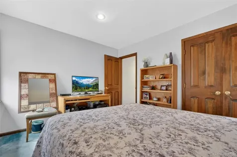 256 Overlook Road Poughkeepsie NY 12603