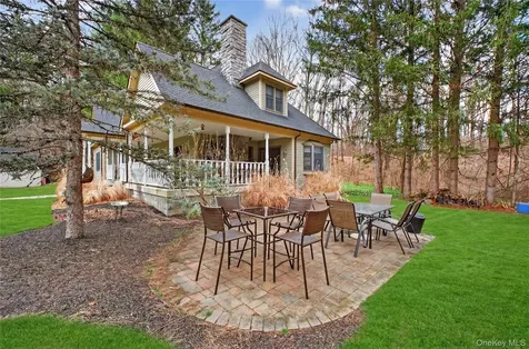 256 Overlook Road Poughkeepsie NY 12603