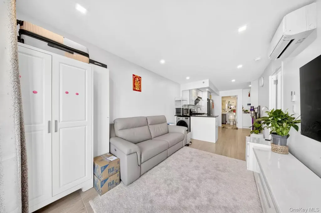 143-16 41st Avenue Flushing NY 11355