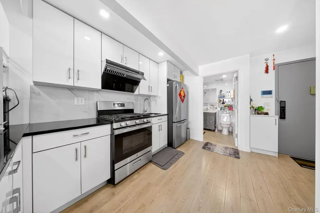 143-16 41st Avenue Flushing NY 11355