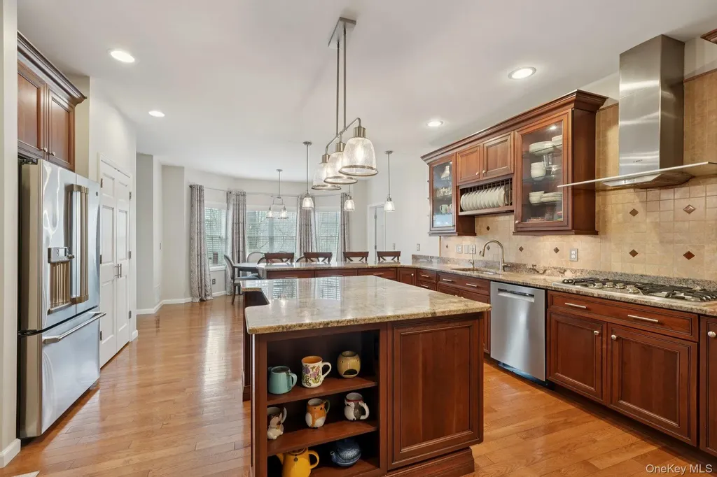 21 Old Quaker Hill Road Monroe NY 10950