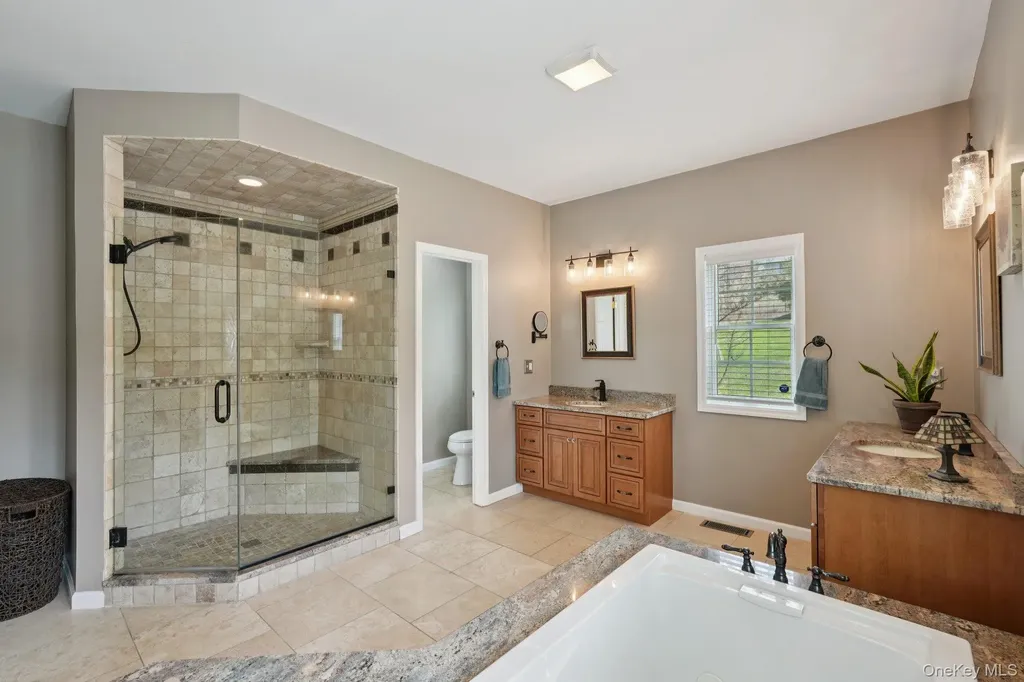 21 Old Quaker Hill Road Monroe NY 10950