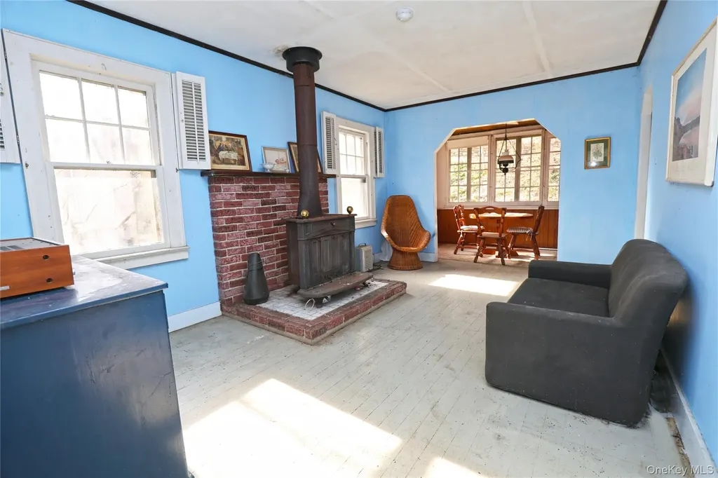 25 Harper Street Lake Peekskill NY 10537