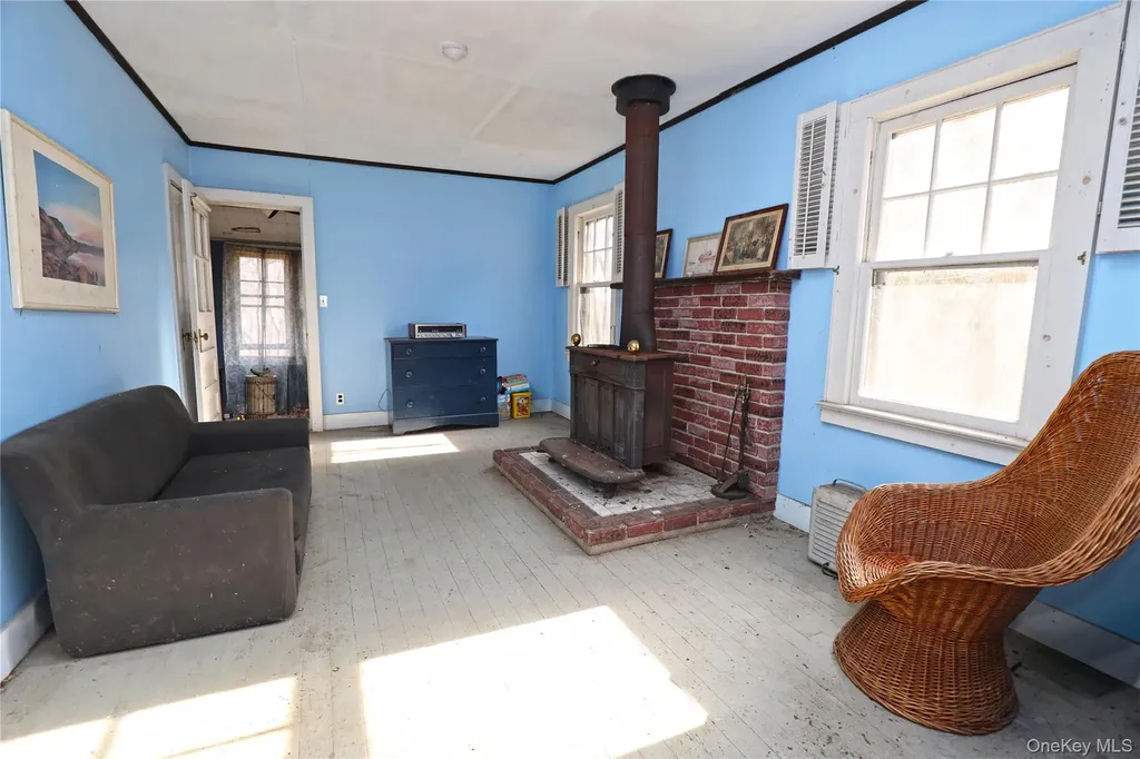 25 Harper Street Lake Peekskill NY 10537