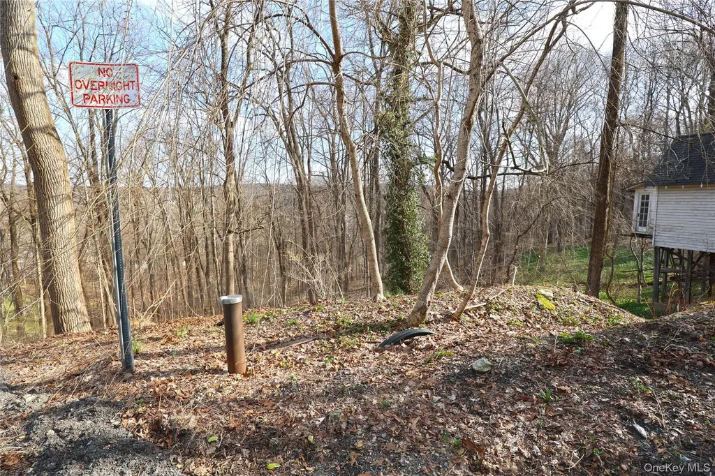 25 Harper Street Lake Peekskill NY 10537