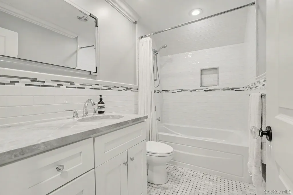 30 Wainwright Street Rye NY 10580