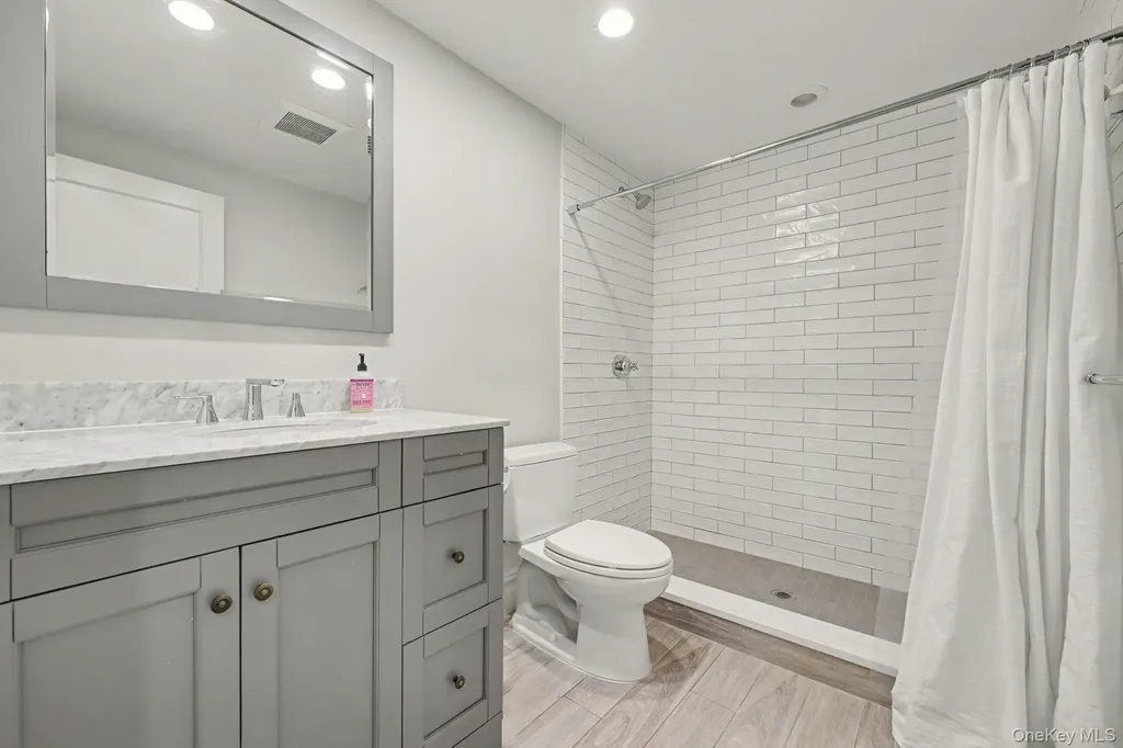30 Wainwright Street Rye NY 10580