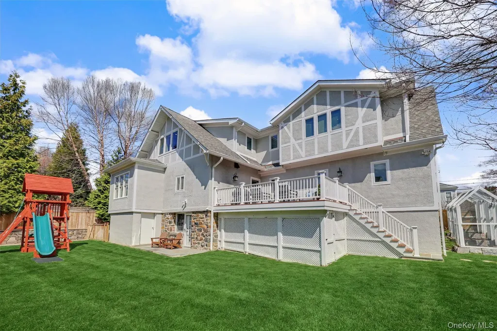 30 Wainwright Street Rye NY 10580