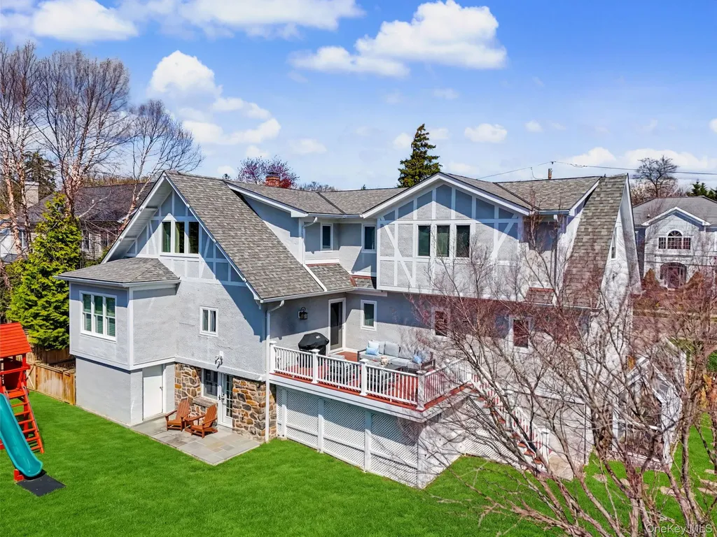 30 Wainwright Street Rye NY 10580