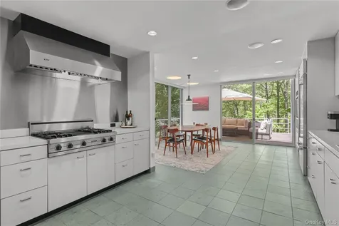 54 Cross Pond Road Pound Ridge NY 10576