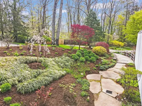 54 Cross Pond Road Pound Ridge NY 10576