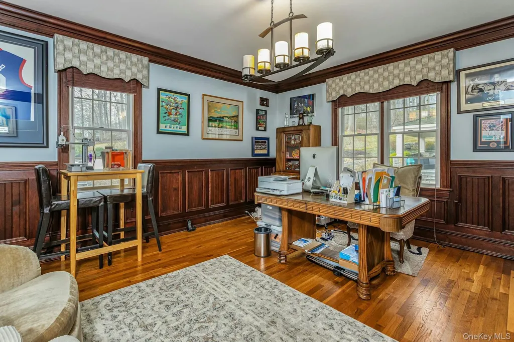 3 Kniffen Road Katonah NY 10536