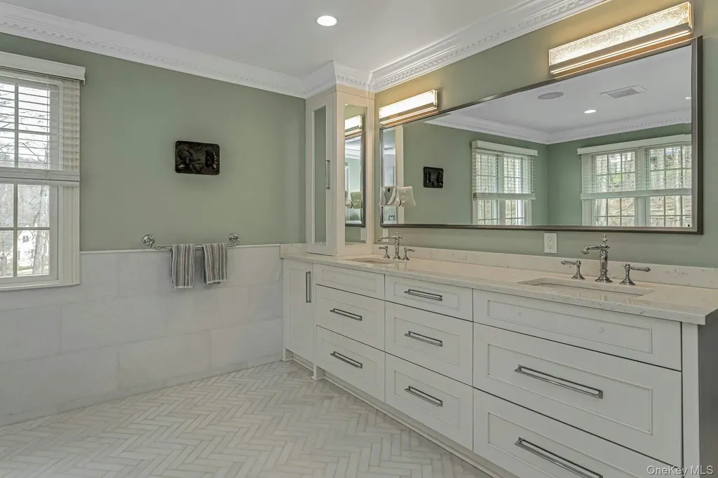 3 Kniffen Road Katonah NY 10536