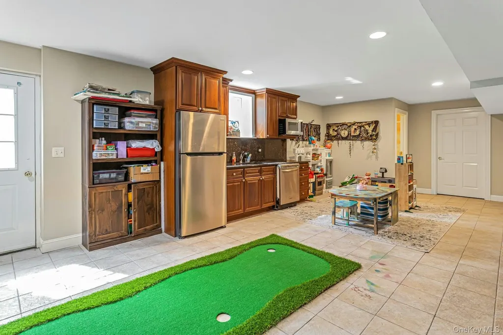 3 Kniffen Road Katonah NY 10536