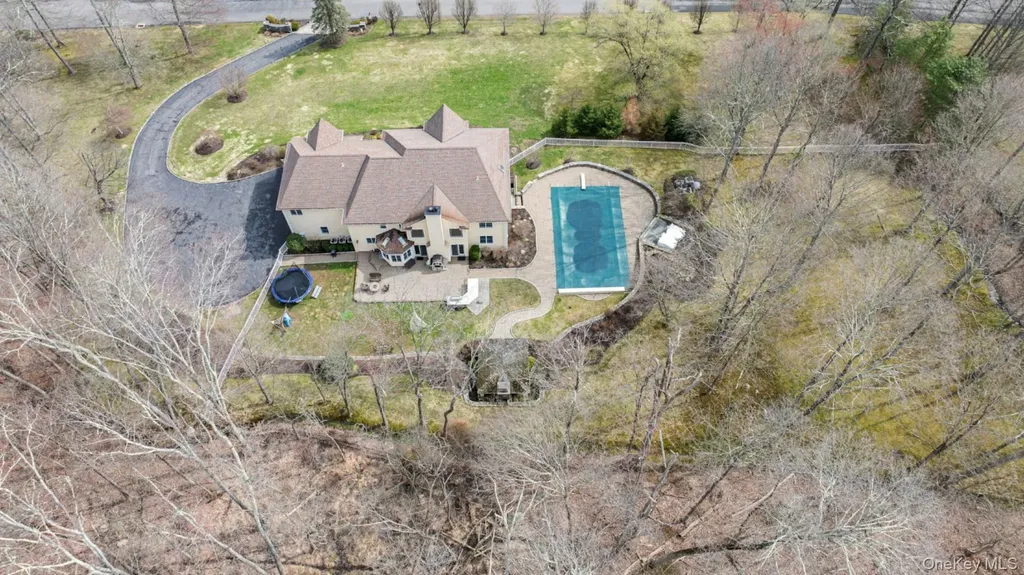 3 Kniffen Road Katonah NY 10536