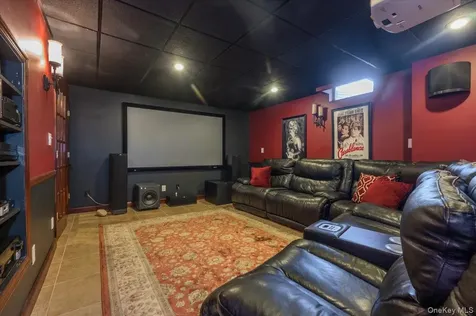 129 Round Swamp Road Huntington NY 11743