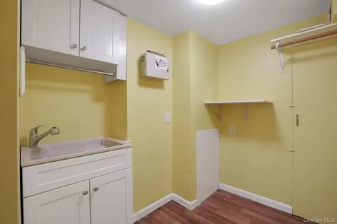411 Albany Avenue Kingston NY 12401