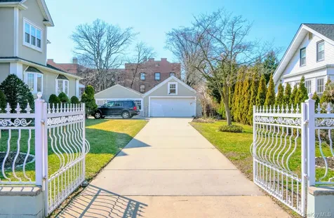 93-44 224th Street Queens Village NY 11428