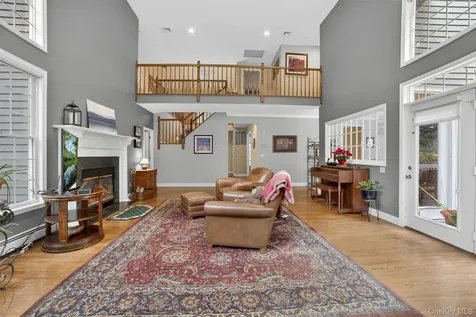 4 Pearl Court Katonah NY 10536