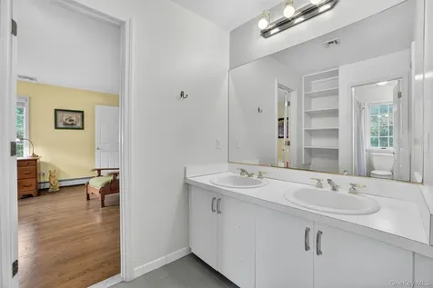 4 Pearl Court Katonah NY 10536