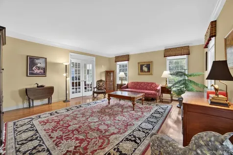 4 Pearl Court Katonah NY 10536