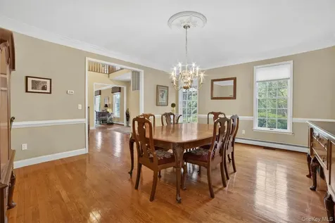 4 Pearl Court Katonah NY 10536