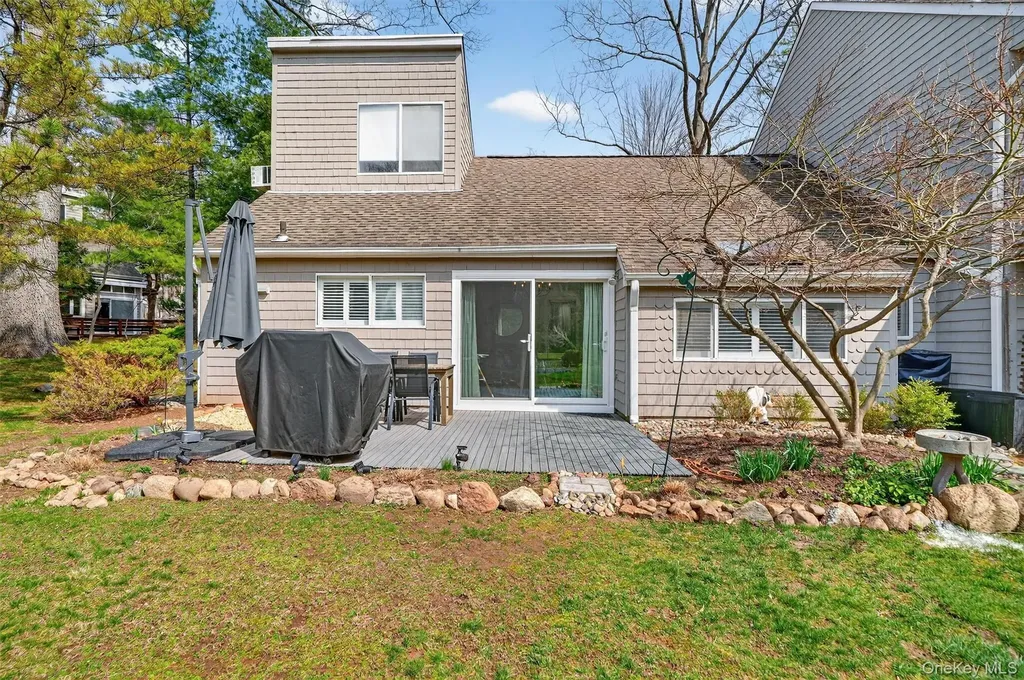 51 Hickory Hill Lane Tappan NY 10983