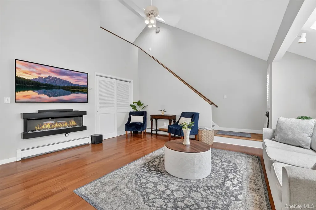 51 Hickory Hill Lane Tappan NY 10983
