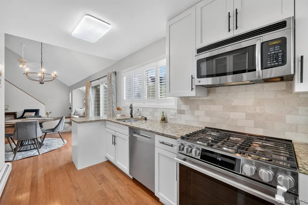 51 Hickory Hill Lane Tappan NY 10983
