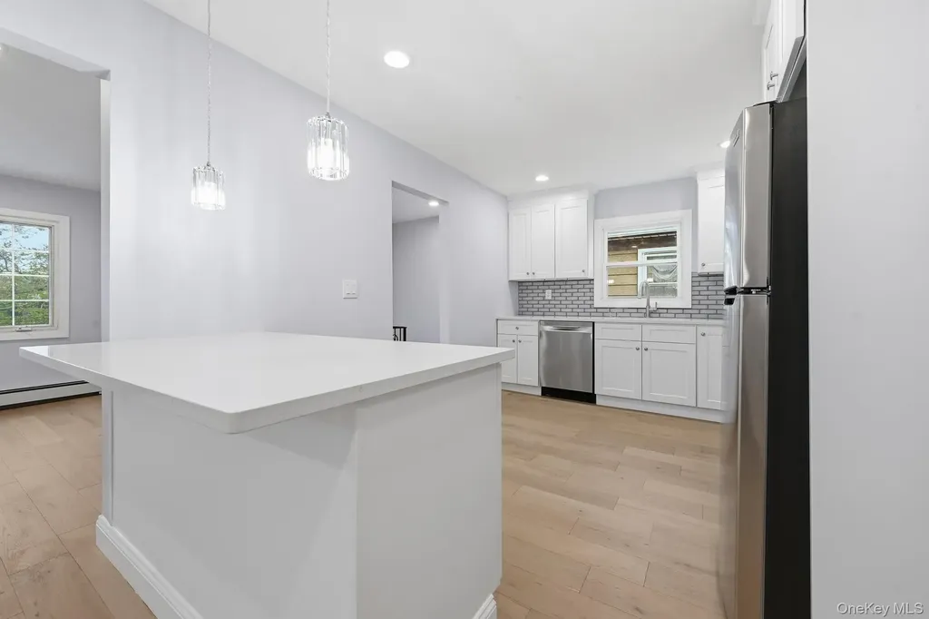 253-10 148th Drive Rosedale NY 11422