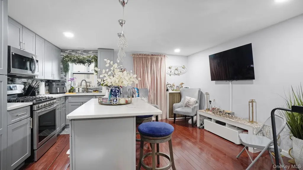 120 4th Avenue Brooklyn NY 11217