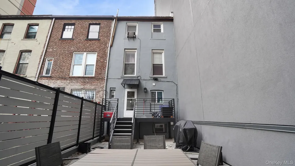 120 4th Avenue Brooklyn NY 11217