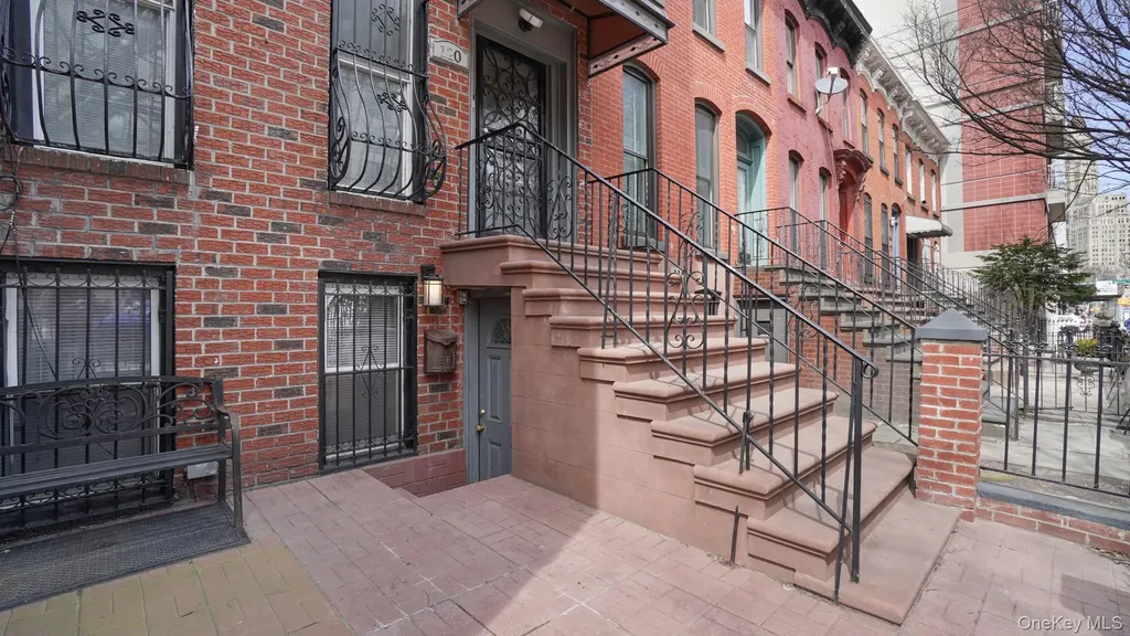 120 4th Avenue Brooklyn NY 11217