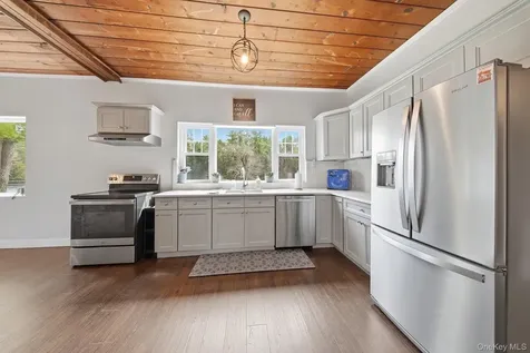 10 Stag Forest Road Forestburgh NY 12777