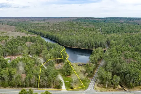 10 Stag Forest Road Forestburgh NY 12777