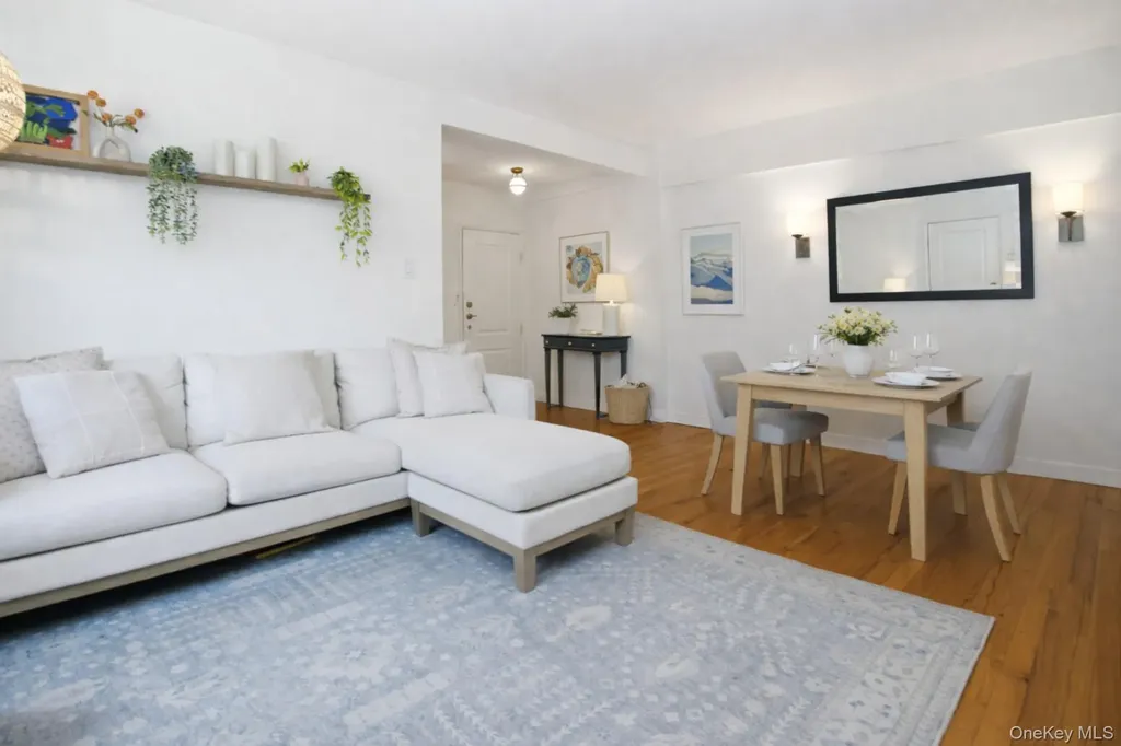 5639 Netherland Avenue Bronx NY 10471