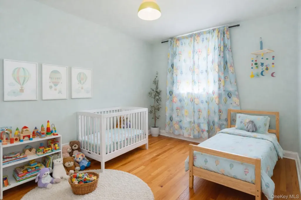 5639 Netherland Avenue Bronx NY 10471