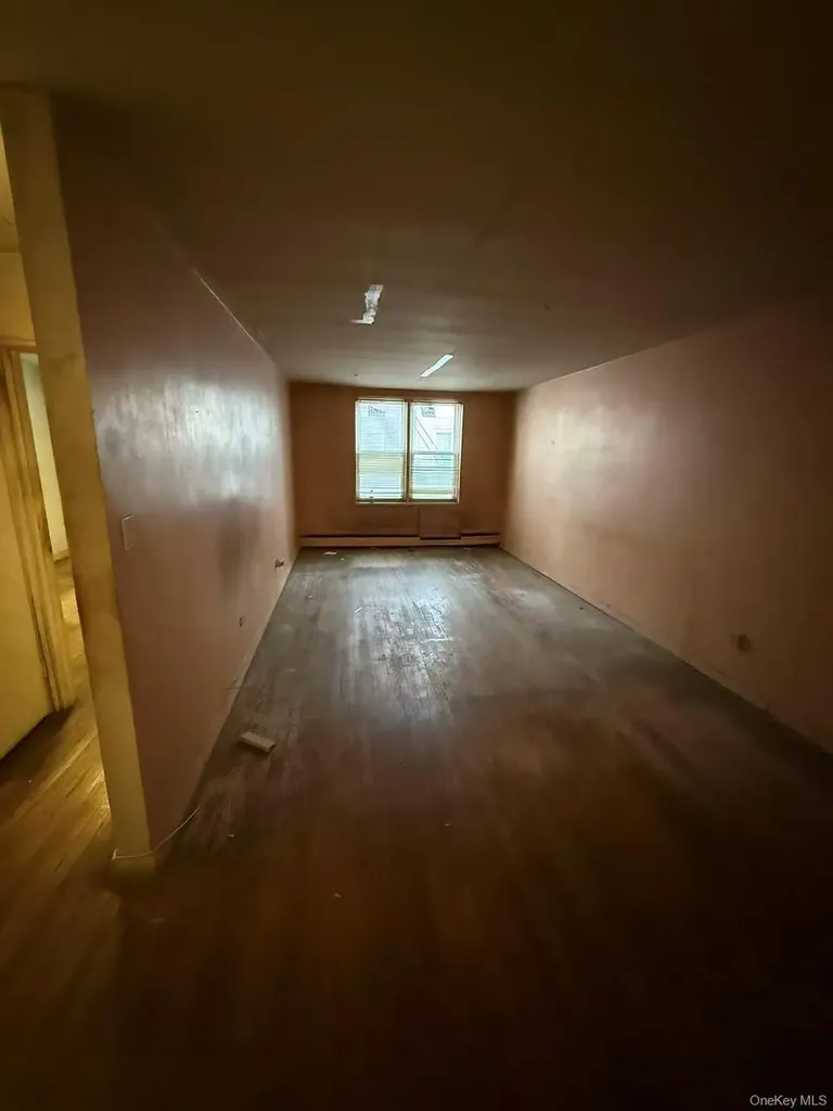 4242 Colden Street Flushing NY 11355