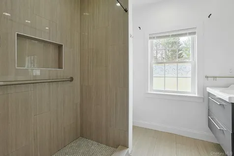 200 Bardonia Road Bardonia NY 10954