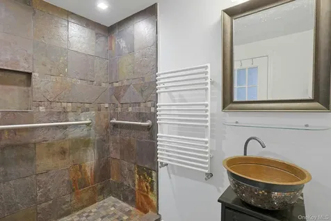 200 Bardonia Road Bardonia NY 10954