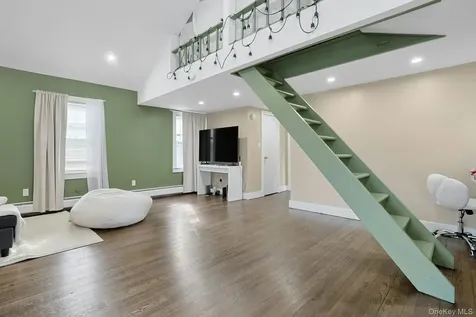 200 Bardonia Road Bardonia NY 10954