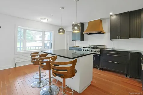 200 Bardonia Road Bardonia NY 10954