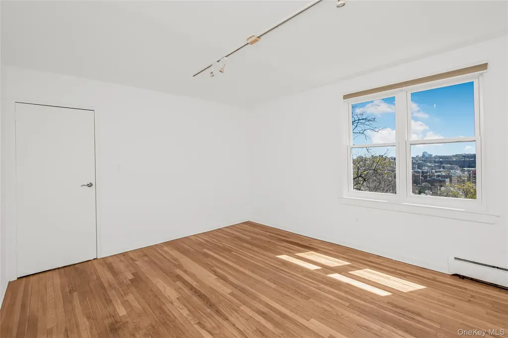 2768 Netherland Avenue Bronx NY 10463