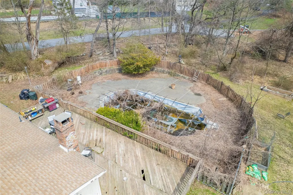 6 Strawberry Hill Lane West Nyack NY 10994